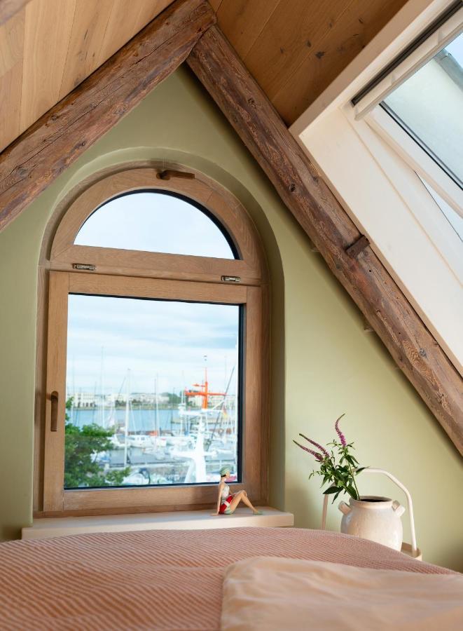 Kapitaenshaus In Wasserlage! Traumapartments Warnemuende Rostock Extérieur photo