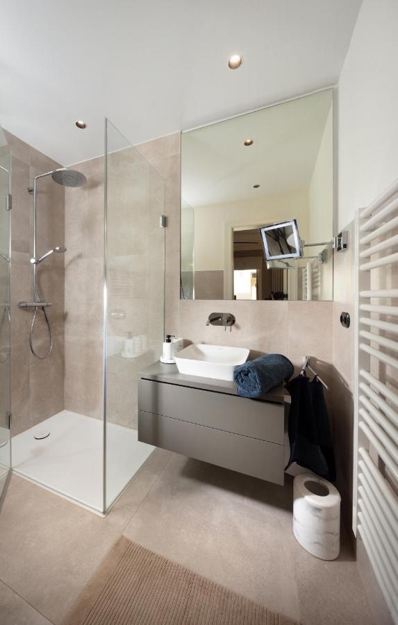 Kapitaenshaus In Wasserlage! Traumapartments Warnemuende Rostock Extérieur photo